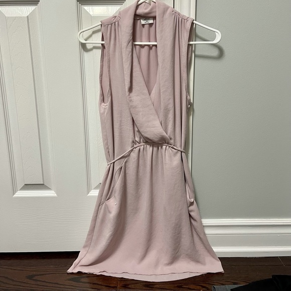 Aritizia Wilfred Sabine light pink dress - Picture 7 of 7